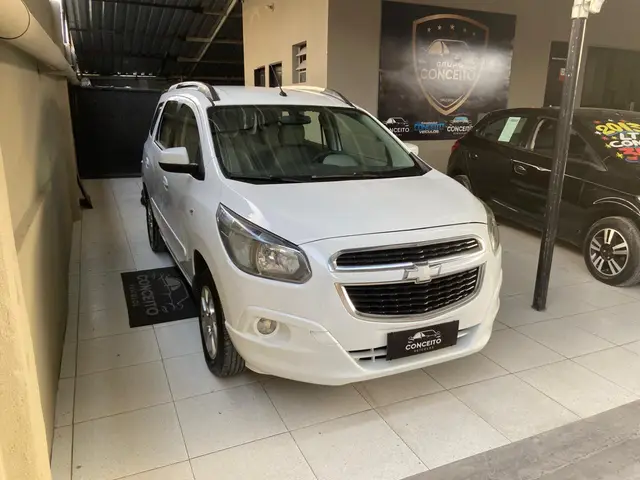 Carro Chevrolet Spin 2014 LTZ 7S 1.8 (Flex)