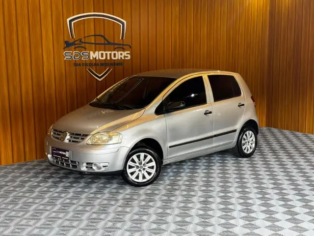 Carro Volkswagen Fox 2005 Sportline 1.6 8V (Flex)
