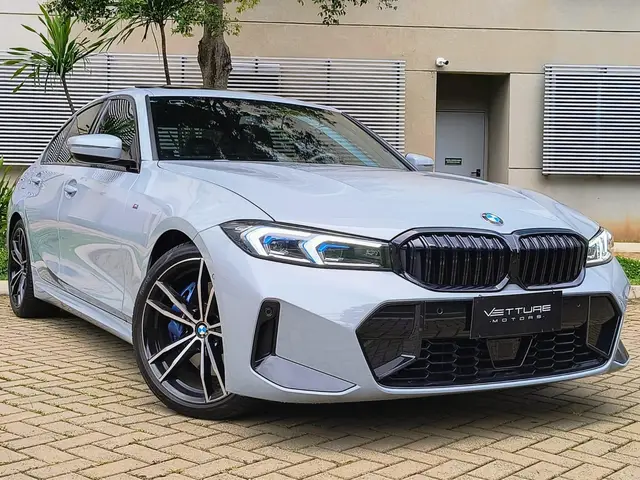 Carro BMW 320i 2024 M Sport 2.0 Turbo (Aut.)