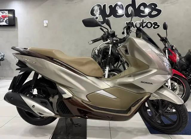 Moto Honda PCX 150 2022 DLX