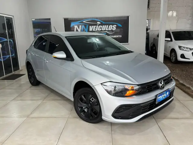 Carro Volkswagen Polo 2025 Track 1.0 Flex 12V 5p
