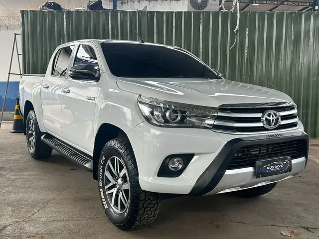 Carro Toyota Hilux Cabine Dupla 2018 Hilux 2.8 TDI SRX CD 4x4 (Aut)