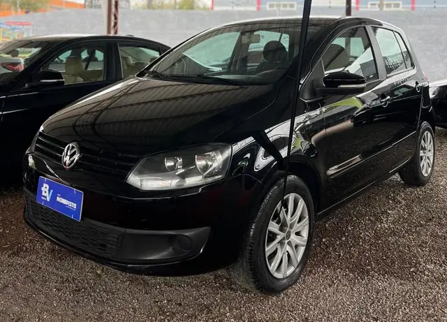 Carro Volkswagen Fox 2014 1.0 TEC (Flex) 2p