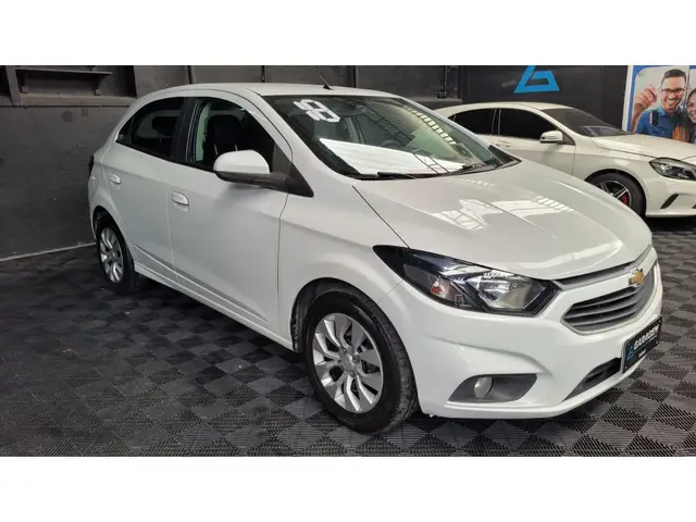 Carro Chevrolet Onix 2018 1.4 LT SPE/4