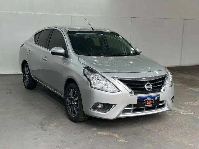 Carro Nissan Versa 2020 1.6 16V SV (Flex)