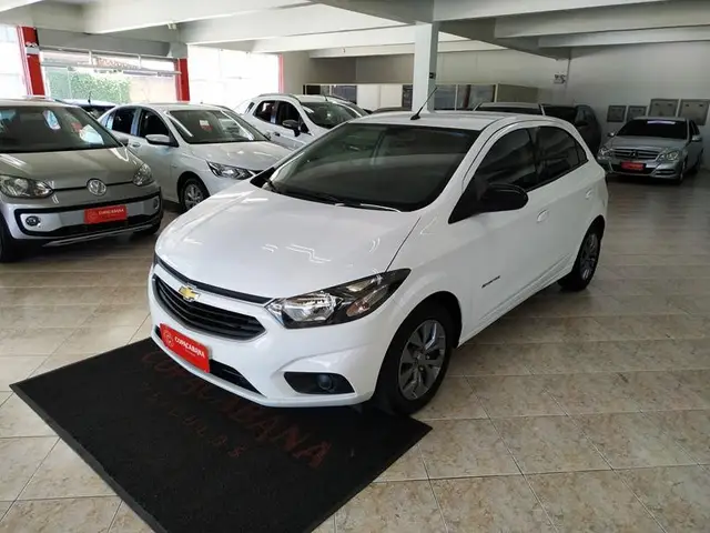 Carro Chevrolet Onix 2019 1.4 Advantage SPE/4 (Aut)