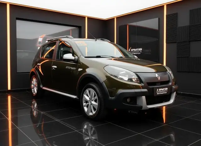 Carro Renault Sandero Stepway 2013 1.6 8V (Flex)