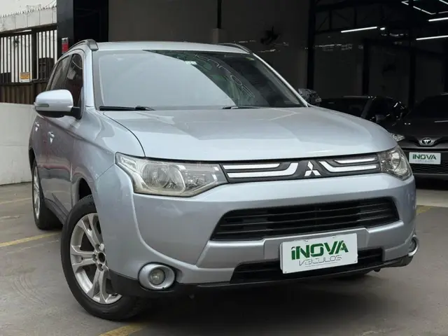 Carro Mitsubishi Outlander 2014 2.0 16V CVT