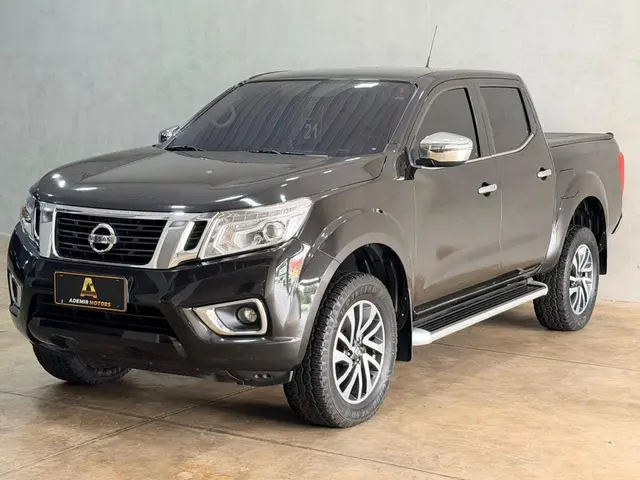 Carro Nissan Frontier 2022 XE CD 4x4 2.3 Bi-TB Diesel Aut.