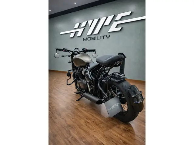 Moto Triumph Bonneville Bobber 2018 1200cc