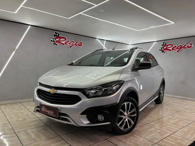 Carro Chevrolet Onix 2018 1.4 Activ SPE/4 (Aut)