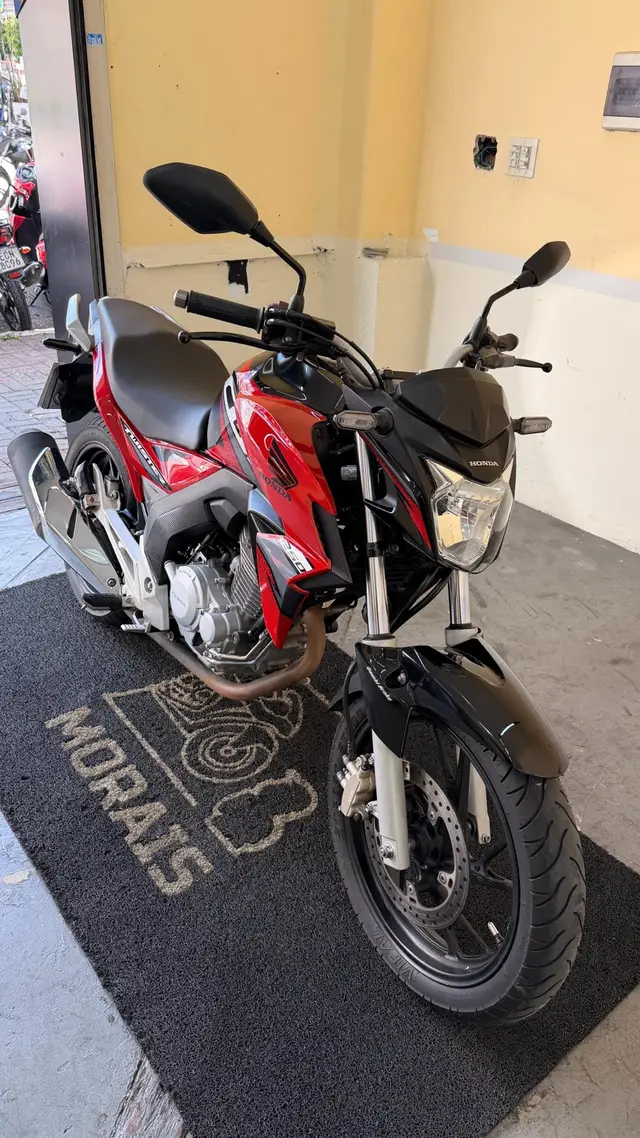 Moto Honda CB 250F Twister 2019 (ABS)