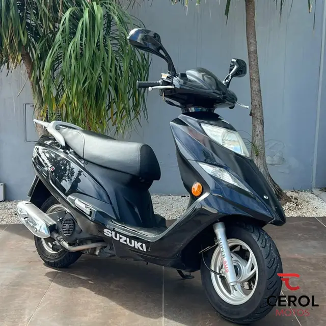 Moto Suzuki Burgman 2015 125i