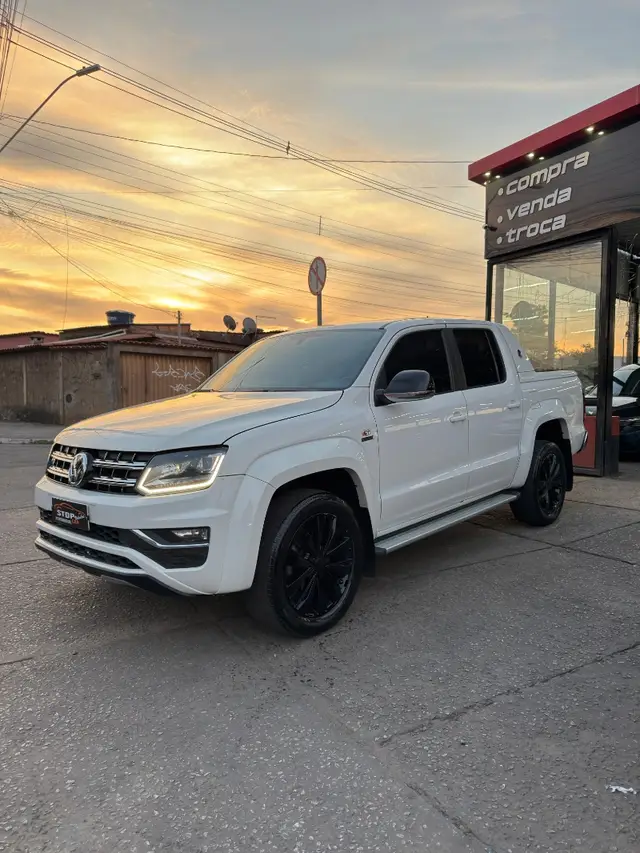 Carro Volkswagen Amarok 2017 2.0 CD 4x4 TDi Highline (Aut)