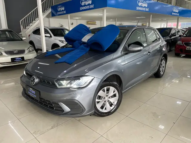 Carro Volkswagen Polo 2024 Track 1.0 Flex 12V 5p