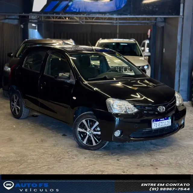Carro Toyota Etios 2017 XS 1.5 (Aut) (Flex)