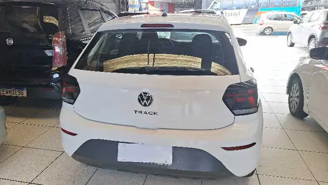 Carro Volkswagen Polo 2024 Track 1.0 Flex 12V 5p