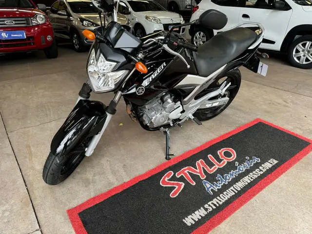 Moto Yamaha YS 250 Fazer 2013 Racing Blue