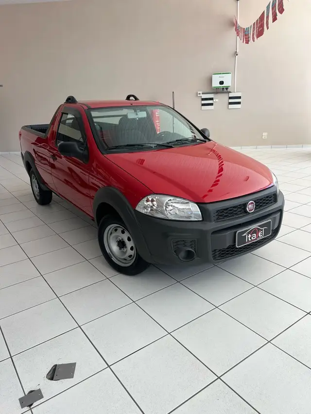 Carro Fiat Strada 2016 Working 1.4 (Flex)