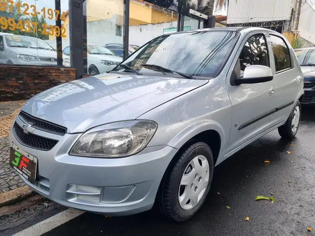 Carro Chevrolet Celta 2012 LT 1.0 (Flex)
