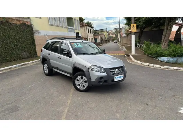 Carro Fiat Palio Weekend 2012 Adventure 1.8 16V (Flex)