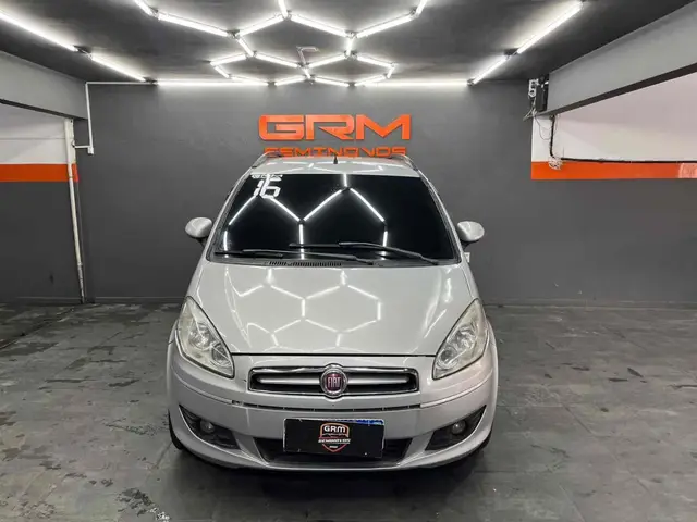 Carro Fiat Idea 2016 Attractive 1.4 8V (Flex)