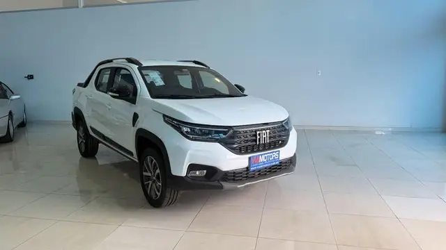 Carro Fiat Strada 2026 Volcano CD 1.3 AT