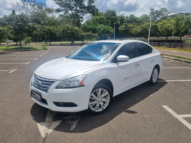 Carro Nissan Sentra 2016 SL 2.0 16V CVT (Flex)