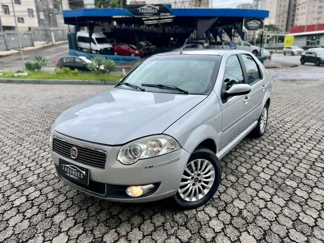 Carro Fiat Siena 2010 HLX 1.8 8V Dualogic (Flex)