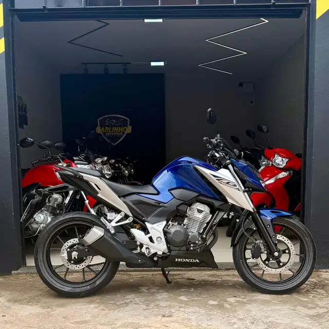 Moto Honda CB 300F Twister 2026 ABS