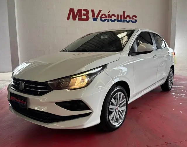 Carro Fiat Cronos 2024 Drive 1.3