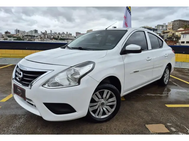 Carro Nissan Versa 2019 1.0 12V (Flex)