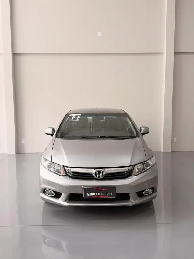 Carro Honda Civic 2014 New  LXR 2.0 i-VTEC (Aut) (Flex)
