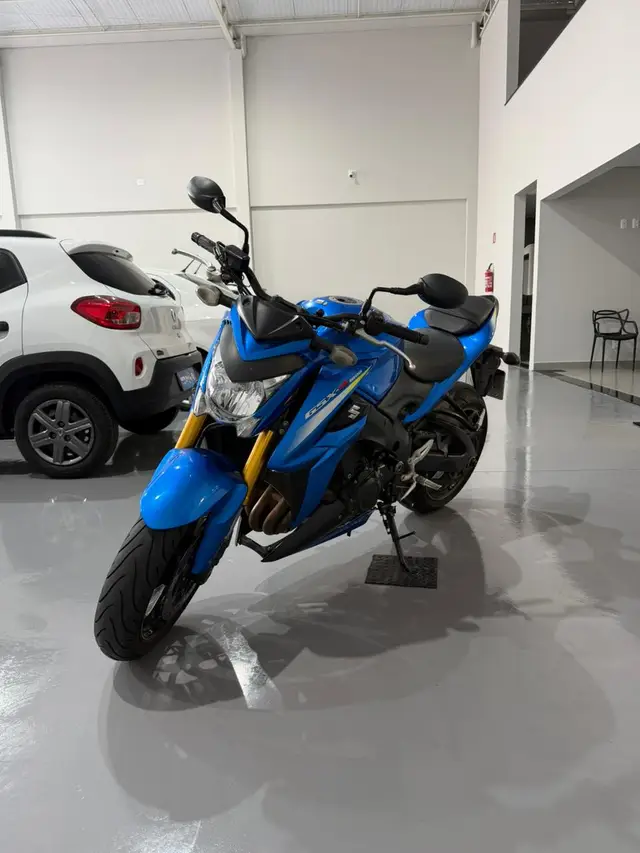 Moto Suzuki GSX-S 1000 2018 1000
