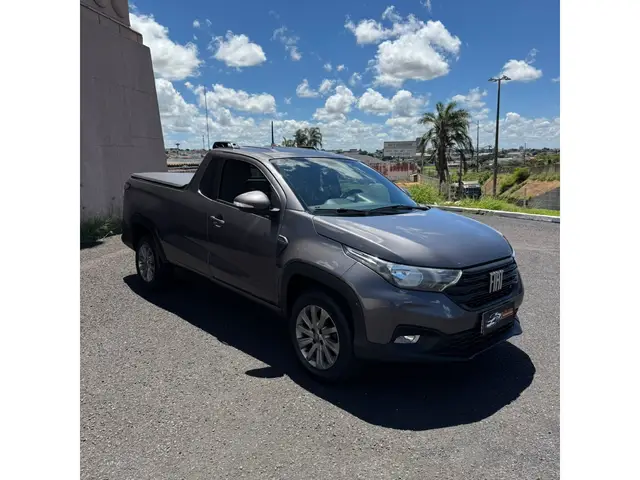 Carro Fiat Strada 2021 Freedom 1.3 CS Plus (Flex)