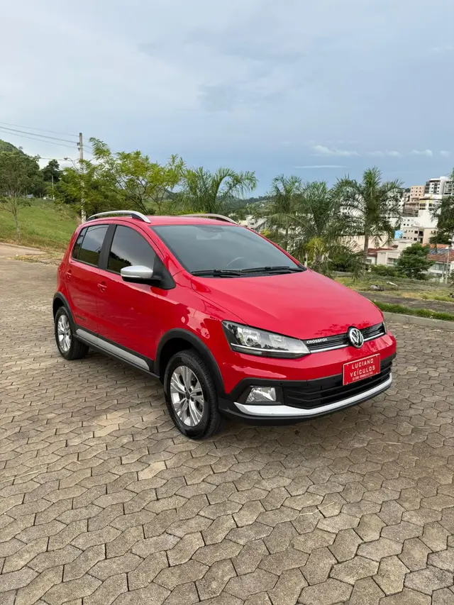 Carro Volkswagen CrossFox 2018 1.6 16v MSI (Flex)