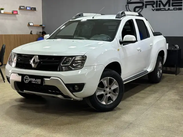 Carro Renault Duster Oroch 2016 2.0 16V Dynamique (Flex)