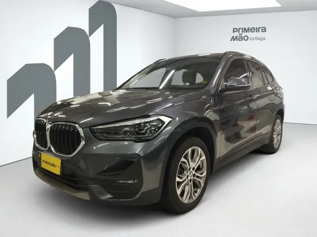 Carro BMW X1 2022 sDrive20i 2.0 Turbo (Aut.)