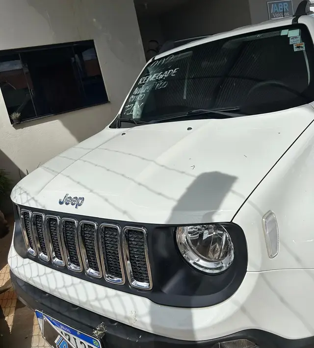 Carro Jeep Renegade 2020 1.8 4x2 (Aut) (Flex) (PCD)