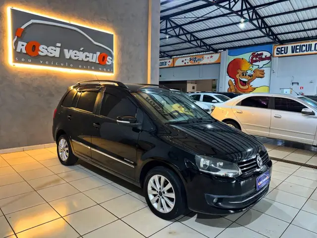 Carro Volkswagen SpaceFox 2012 1.6 8V Trend I-Motion (Flex)