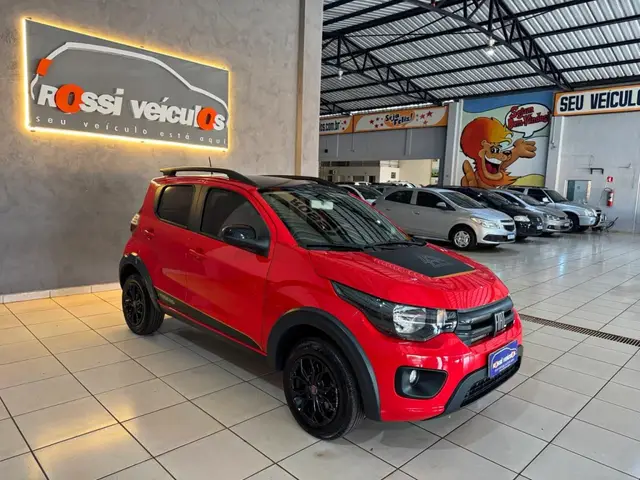 Carro Fiat Mobi 2023 Trekking 1.0 (Flex)
