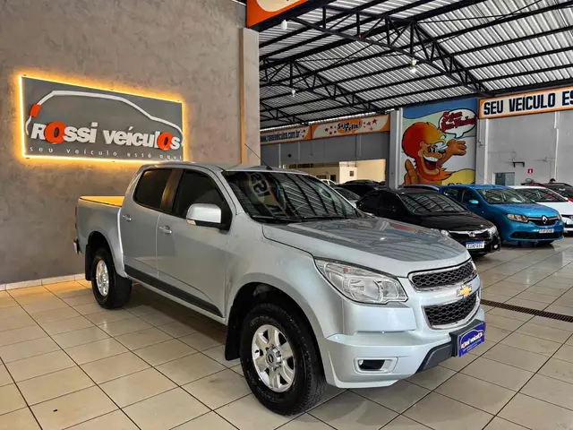 Carro Chevrolet S10 Cabine Dupla 2013 S10 LT 2.4 4x2 (Cab Dupla) (Flex)