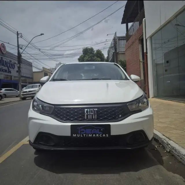 Carro Fiat Argo 2025 Drive 1.0