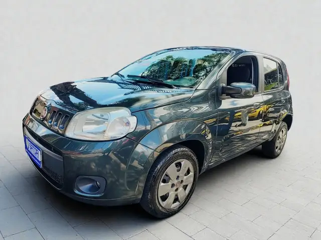 Carro Fiat Uno 2014 Vivace College 1.0 8V (Flex) 4p