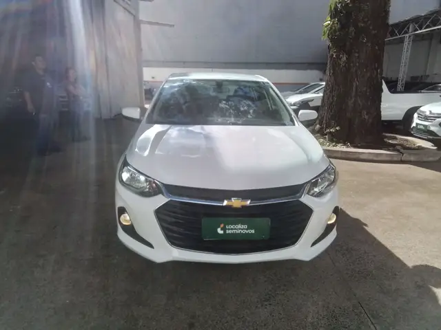 Carro Chevrolet Onix Plus 2025 LT 1.0