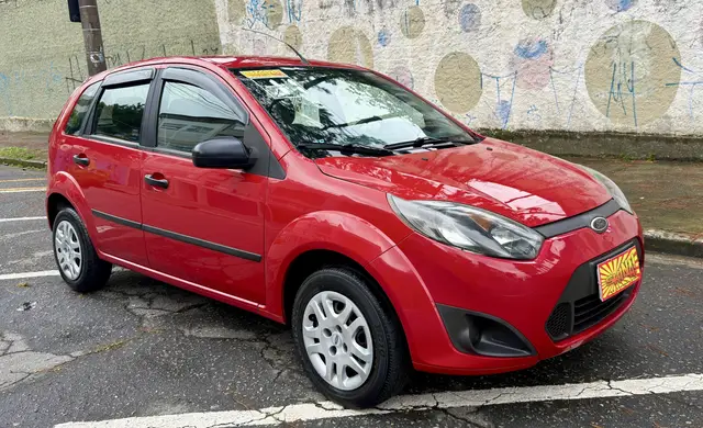 Carro Ford Fiesta Hatch 2011 1.0 (Flex)
