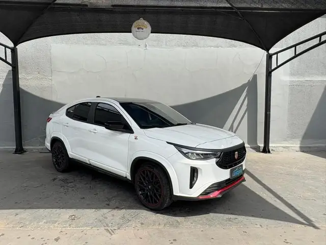 Carro Fiat Fastback 2025 ABARTH Turbo Flex 1.3 Aut.