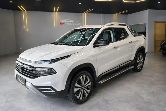 Carro Fiat Toro 2022 Volcano 2.0 TDI 4x4 (Aut)