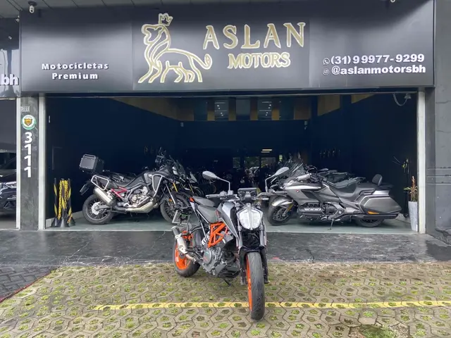 Moto KTM Duke 390 2023 390