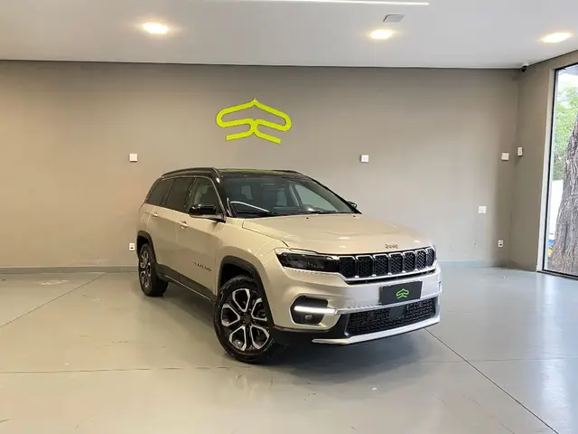 Carro Jeep Commander 2023 Limited 1.3 T270